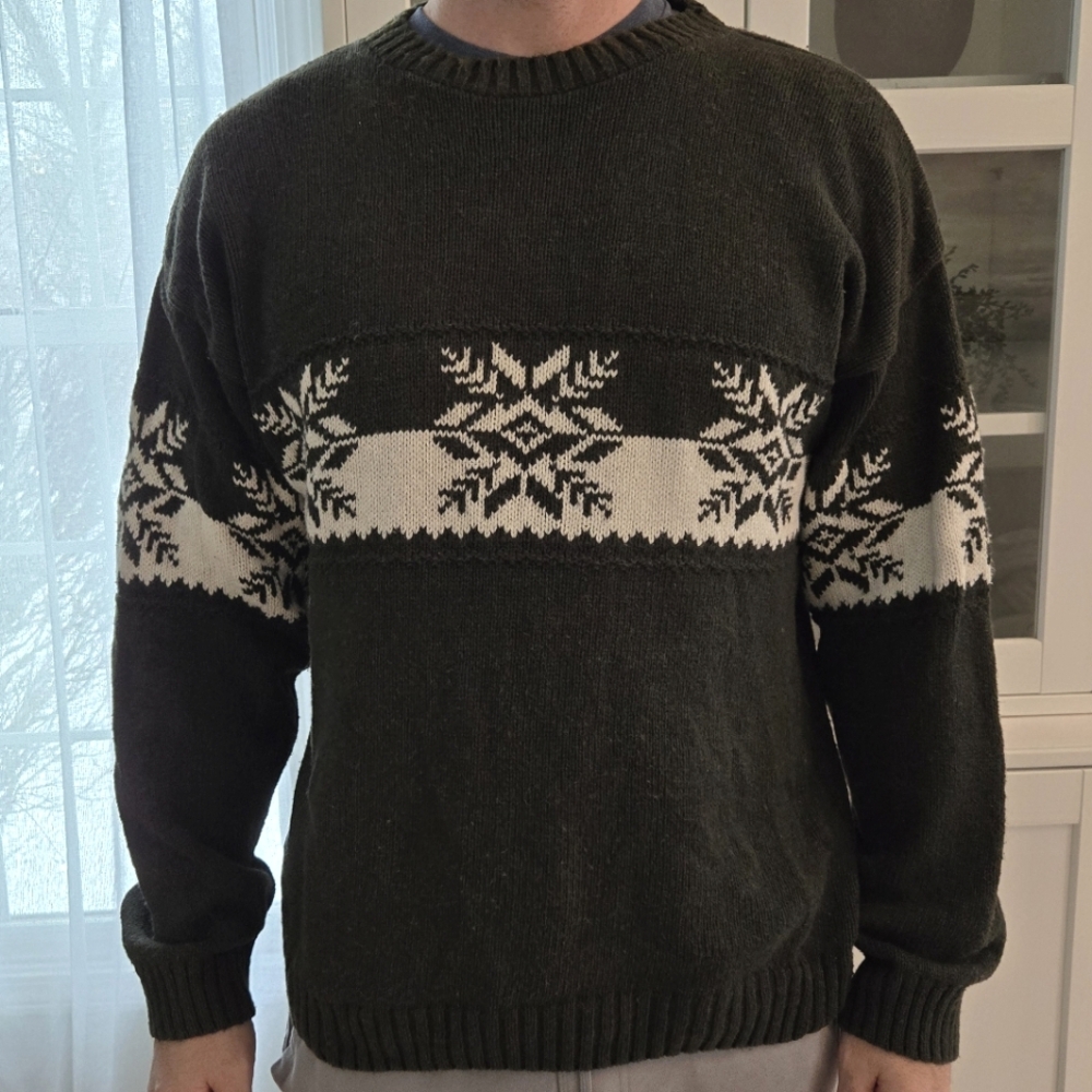 Dark green and White Snowflake Nordic Vintage Y2K Sweater